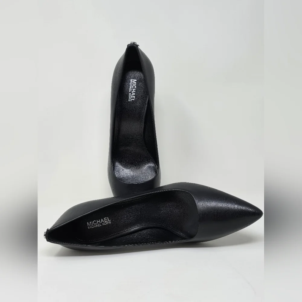 MICHAEL KORS DOROTHY FLEX PUMP BLACK LEATHER (9.5M) - Picture 2 of 8